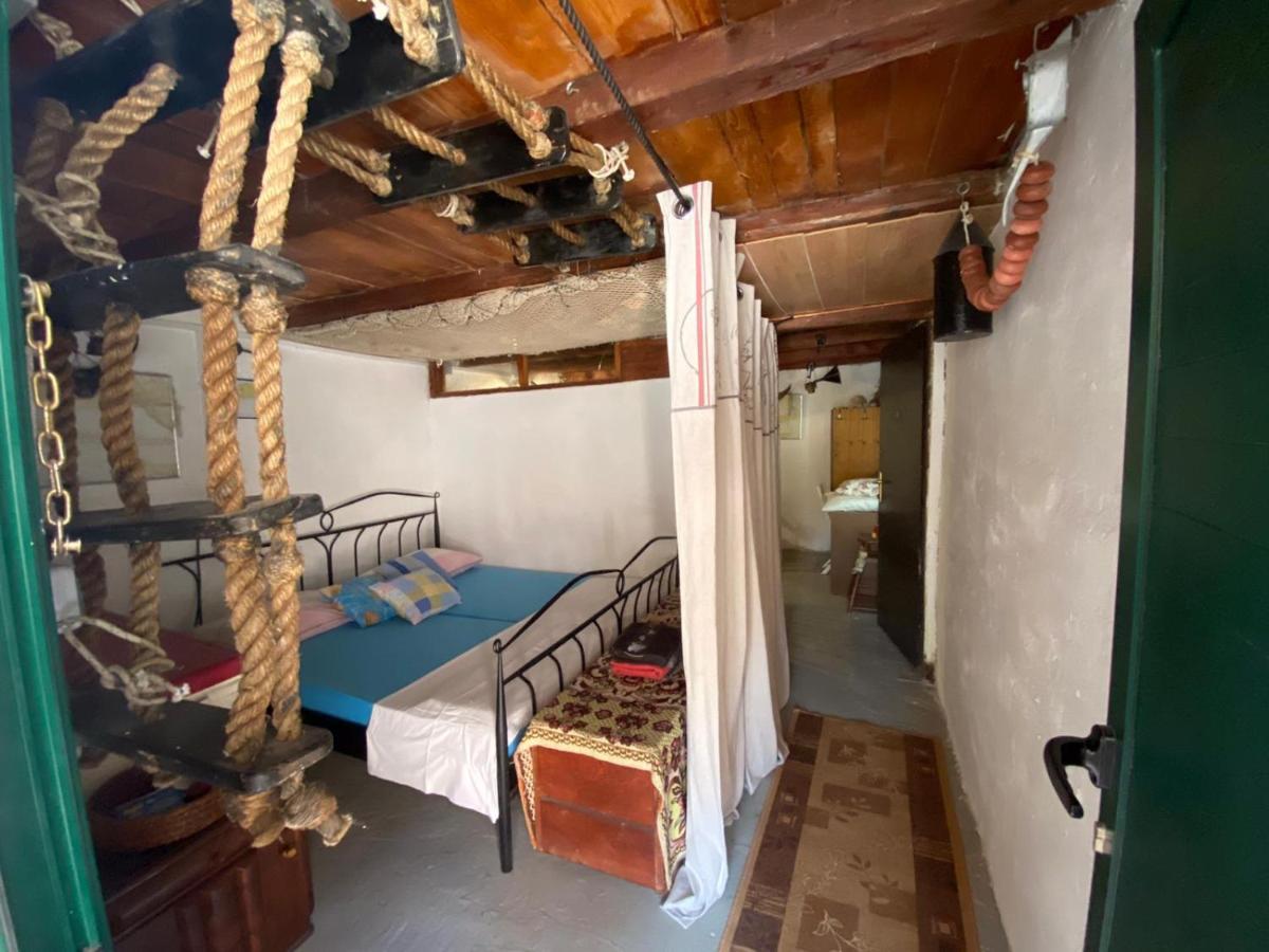 Holiday Home Stiniva Vis Eksteriør billede