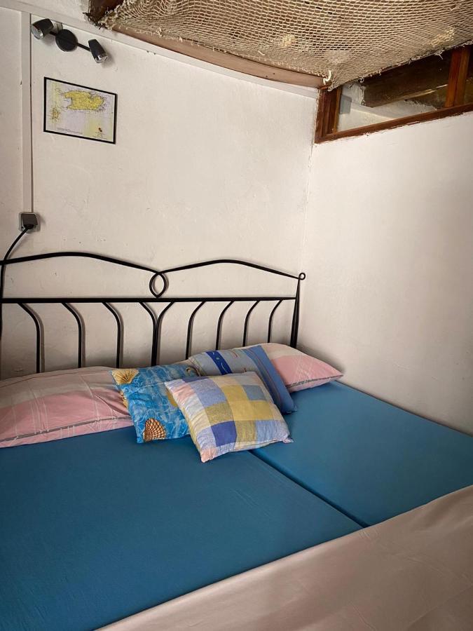Holiday Home Stiniva Vis Eksteriør billede